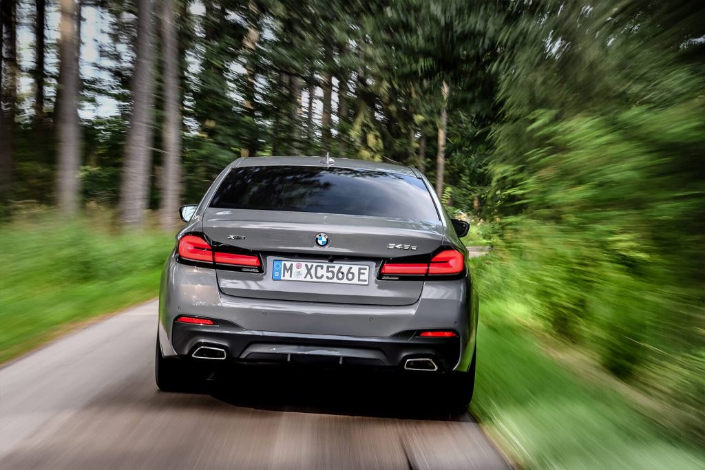 BMW 545e xDrive