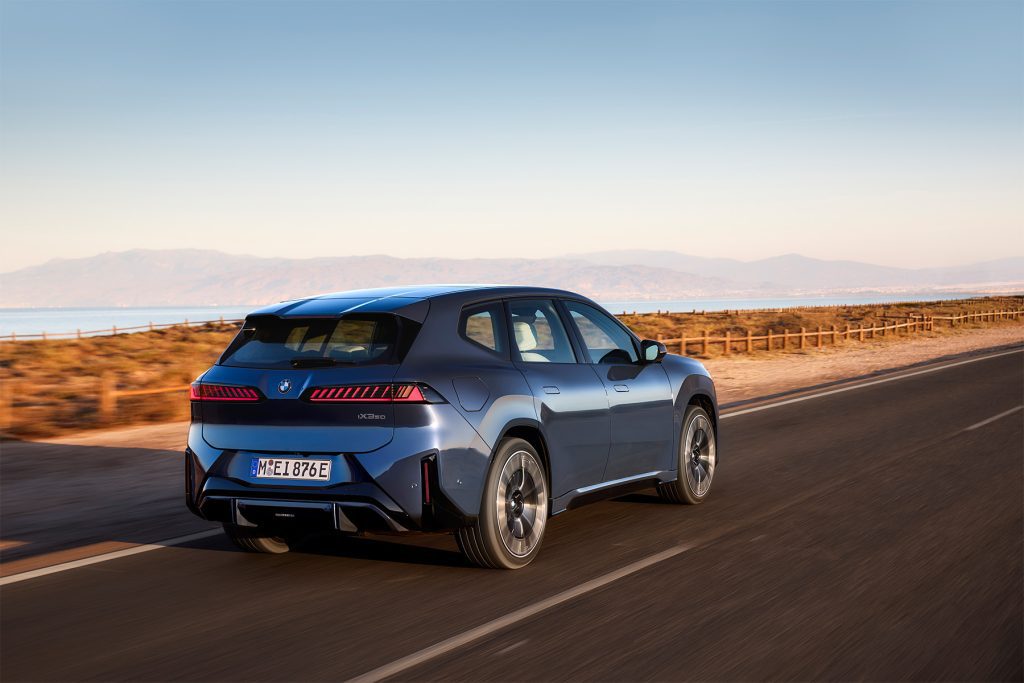 BMW iX3
