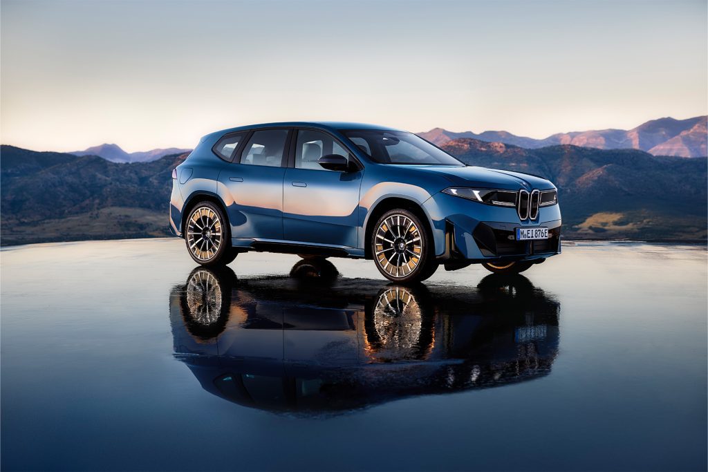 BMW iX3