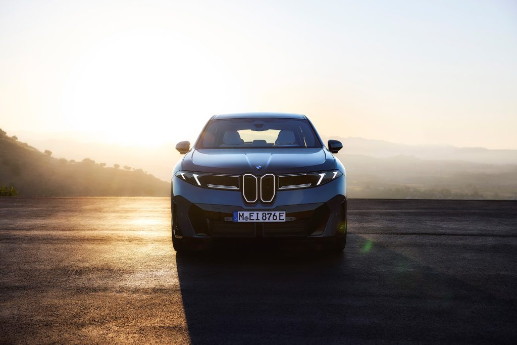 BMW iX3