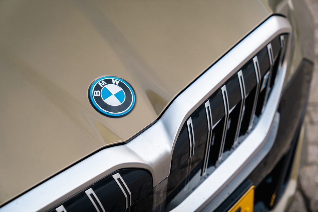 BMW i5