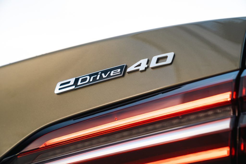 BMW i5 eDrive40