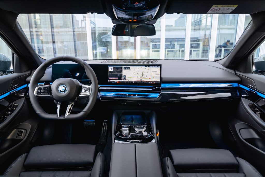BMW i5 interieur