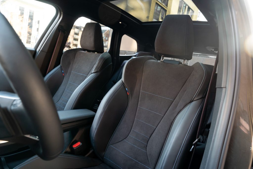 BMW iX1 stoelen