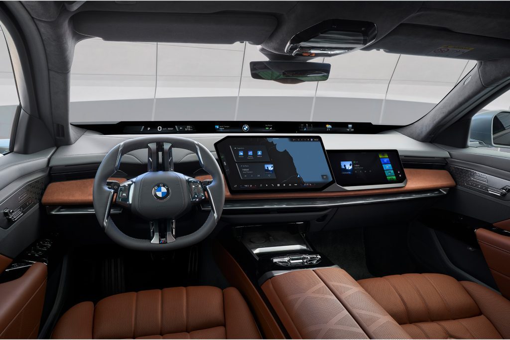 BMW i7