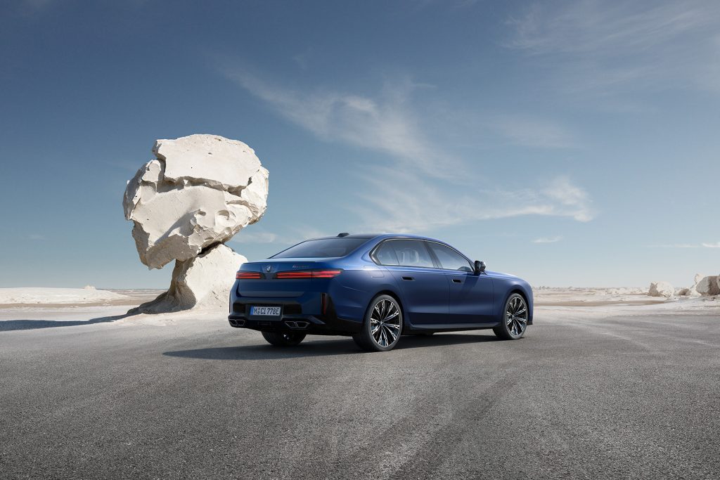 BMW M760e xDrive