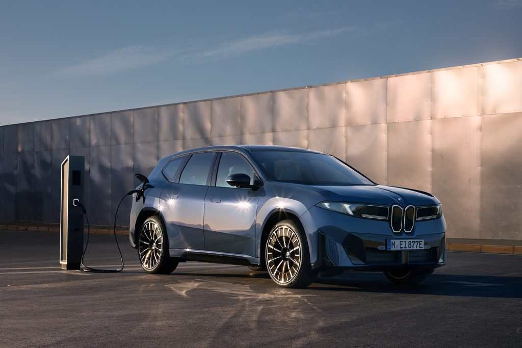 BMW iX3 40