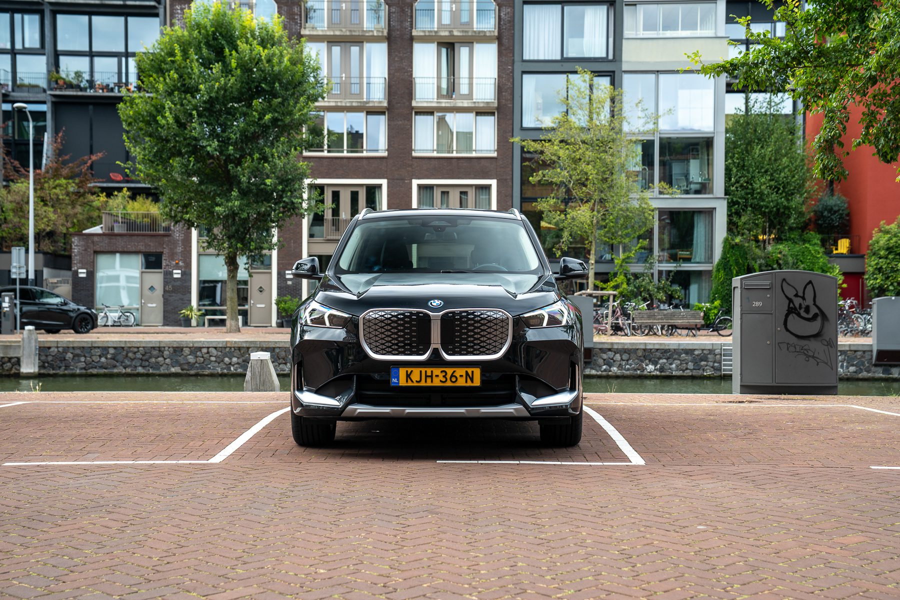BMW iX1 Pure Edition