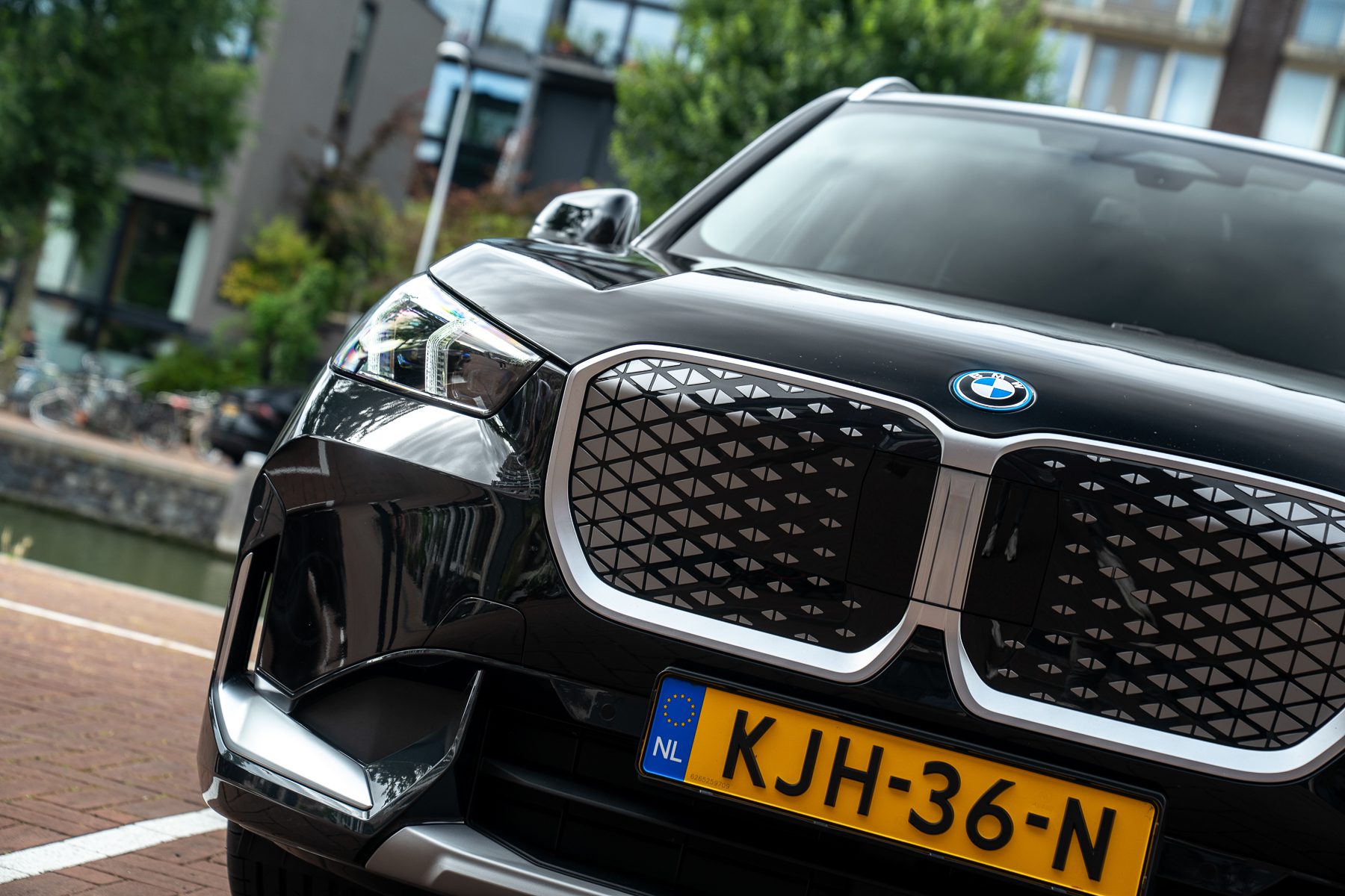 BMW iX1 Pure Edition