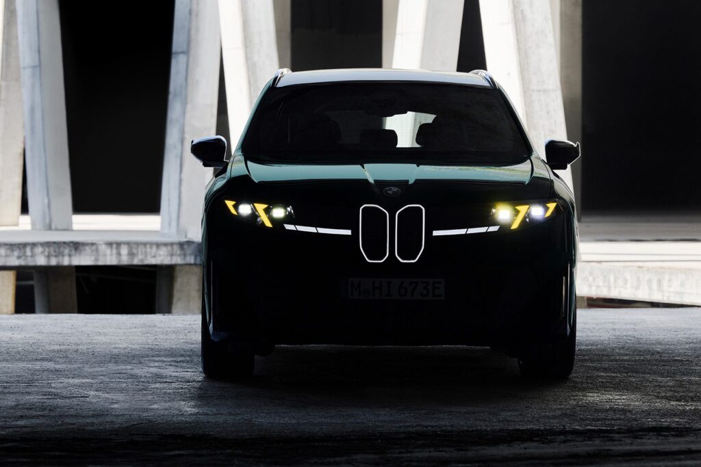 BMW iX3 M60