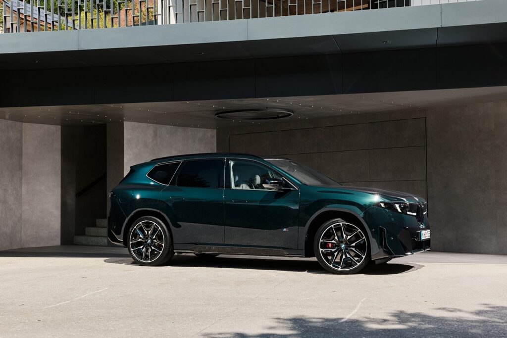 BMW iX3 M60 xDrive